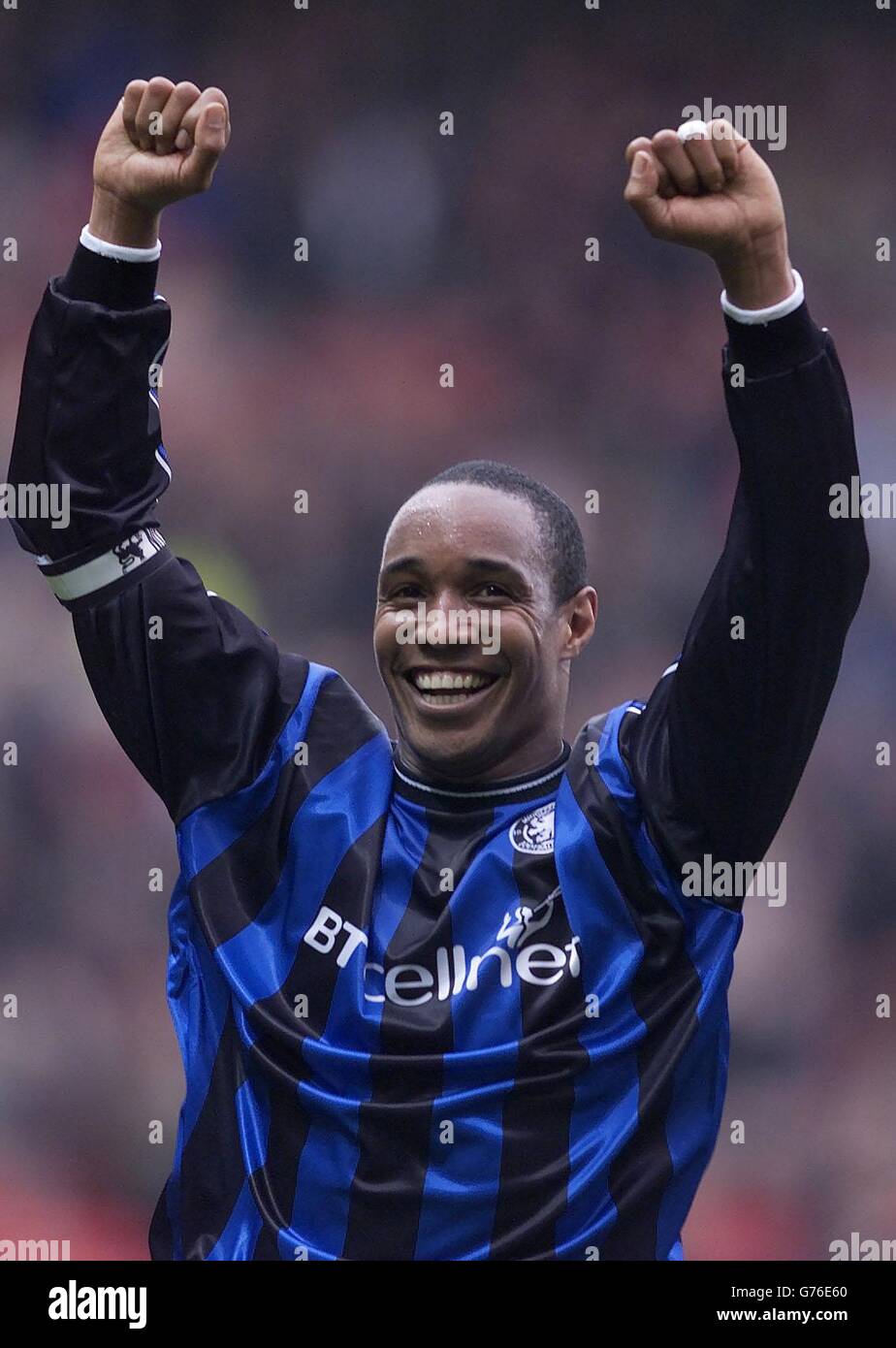 Paul Ince celebrates after helping his Middlesbrough team defeat Manchester United in their FA Barclaycard Premiership match at Man Utd's Old Trafford stadium. Final Score: Man Utd 0 Middlebrough 1. Stock Photo