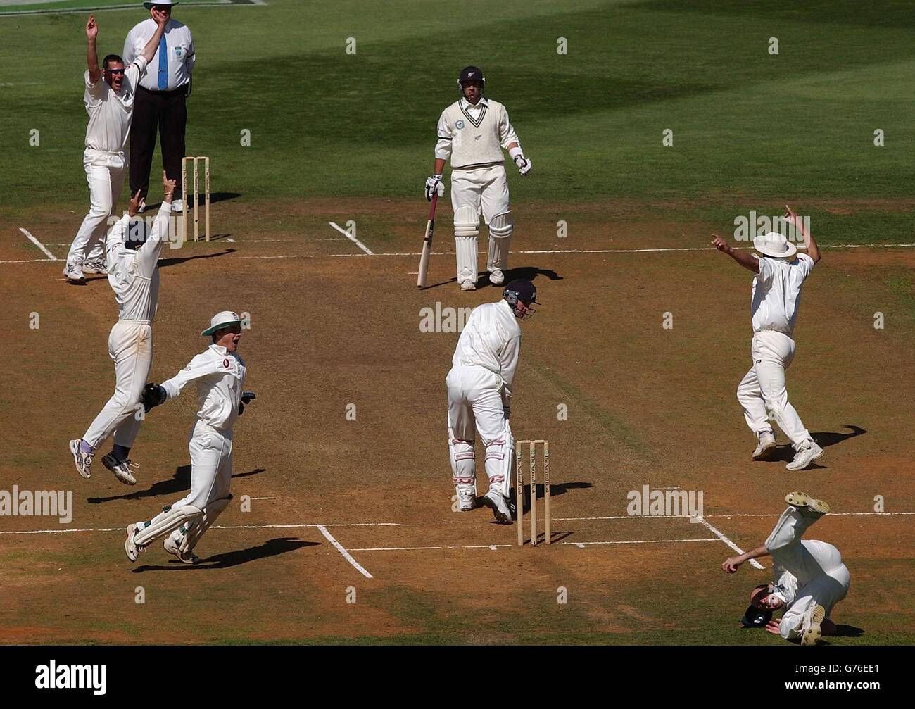 Nasser hussain england v new zealand hires stock photography and