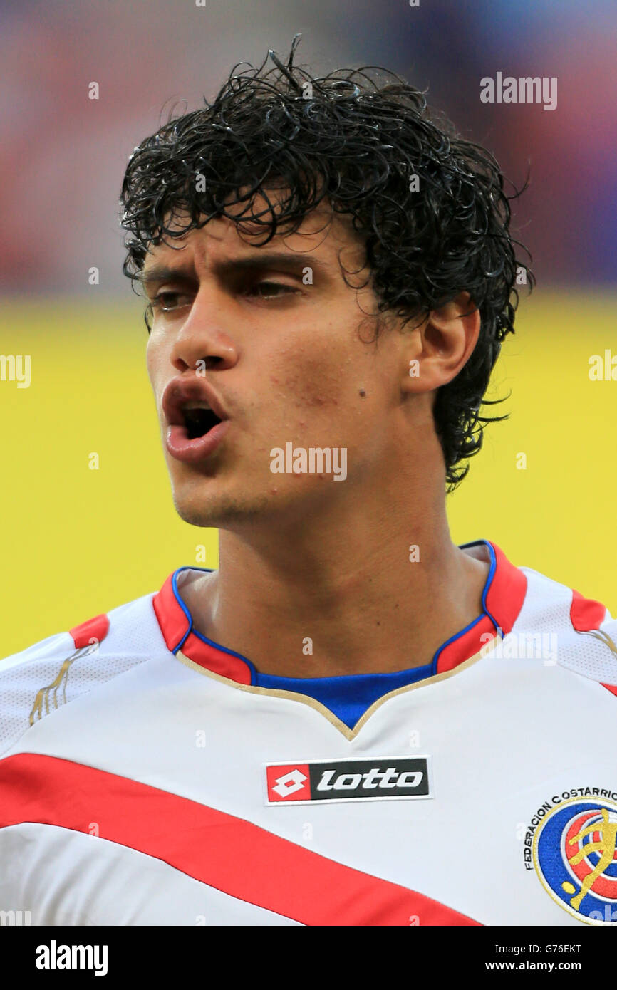 Soccer - FIFA World Cup 2014 - Round of 16 - Costa Rica v Greece - Arena Pernambuco. Costa Rica's Yeltsin Tejeda Stock Photo