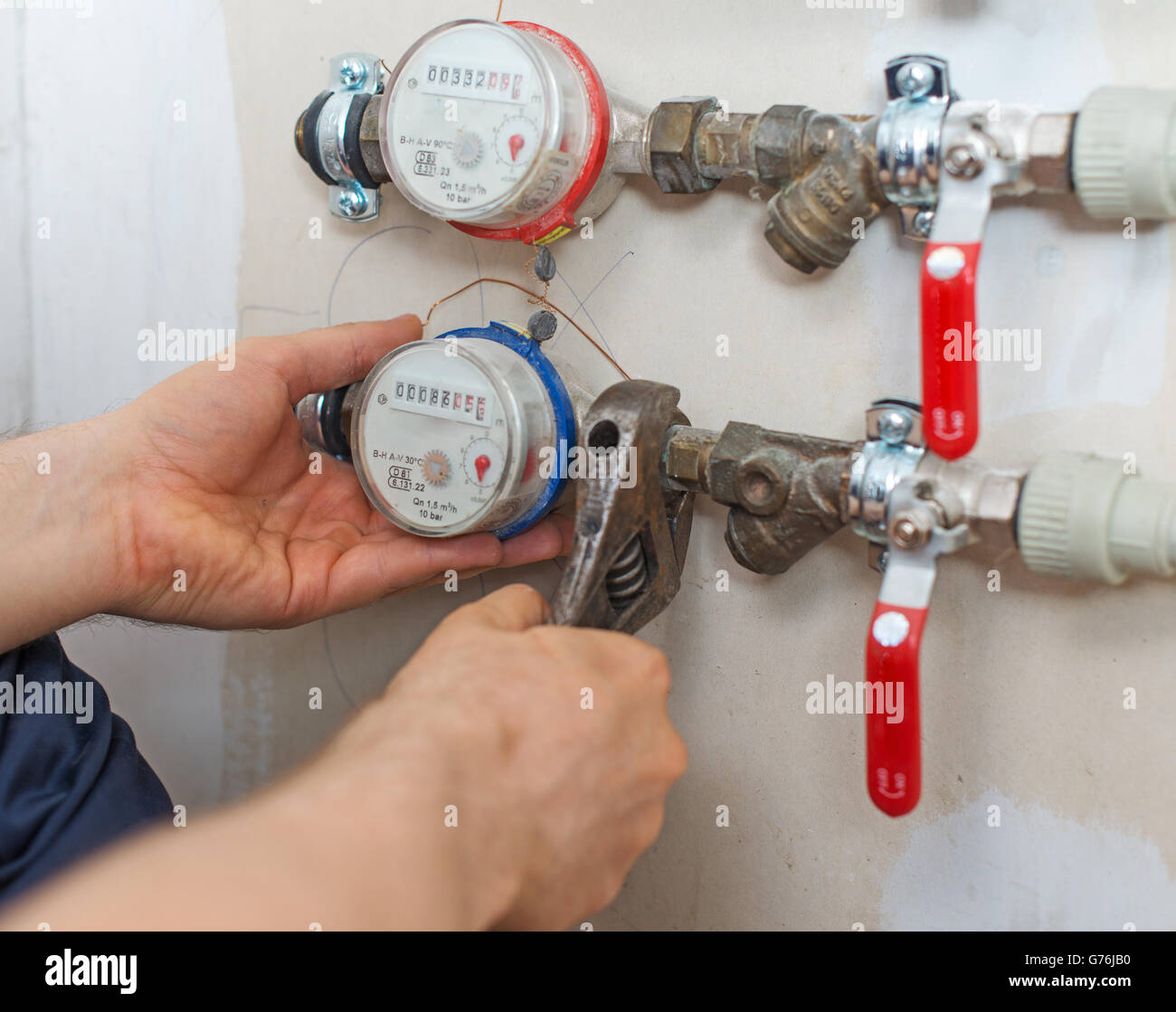 How To Take The Lock Off A Water Meter Here's What To Do, 59 OFF