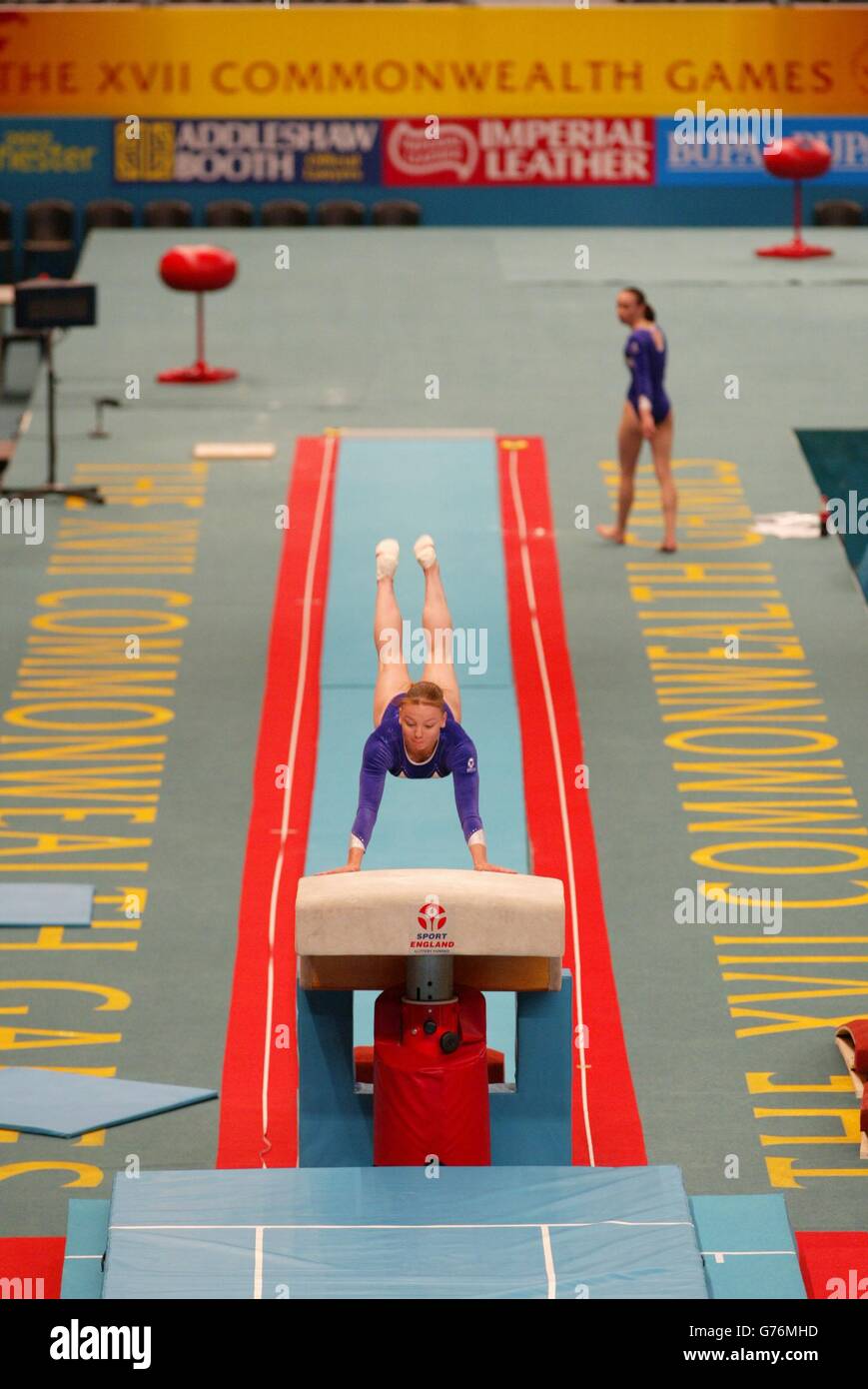 Ladies gymnastics hires stock photography and images Alamy