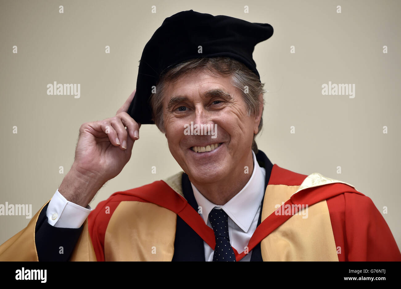 Legendary singer Bryan Ferry receives an honorary degree from Newcastle University as he is made an honorary Doctor of Music from the university where he graduated in Fine Art in 1968. Stock Photo