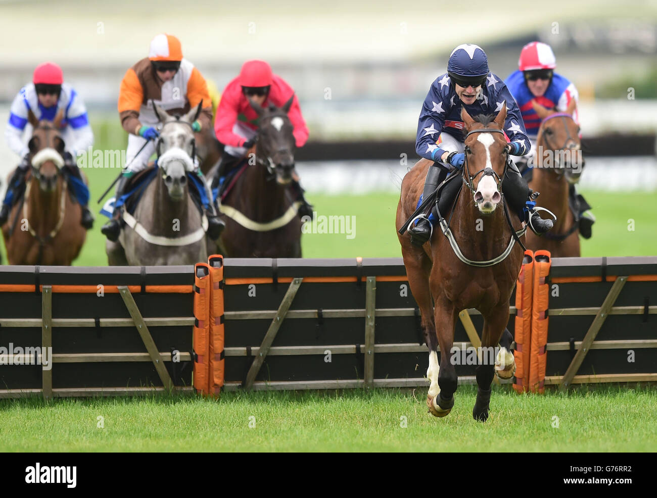 Newton abbot racecourse hi-res stock photography and images - Alamy