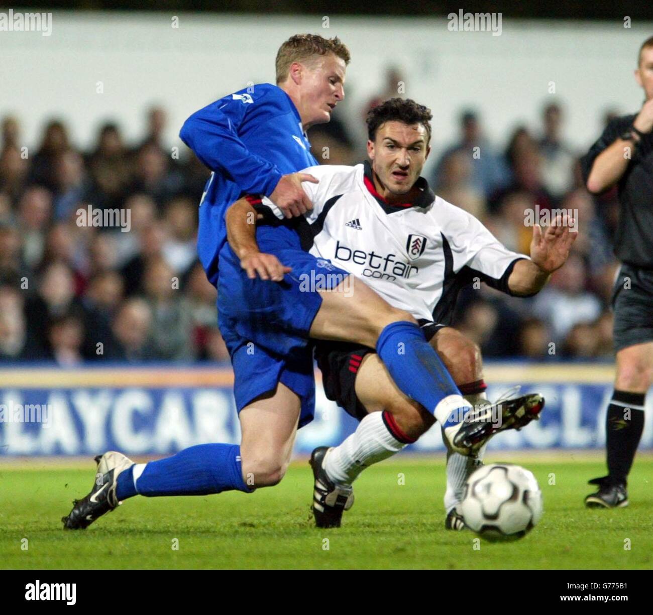Fulham's Steed Malbranque (right) tussles with Chelsea's Robert Huth ...