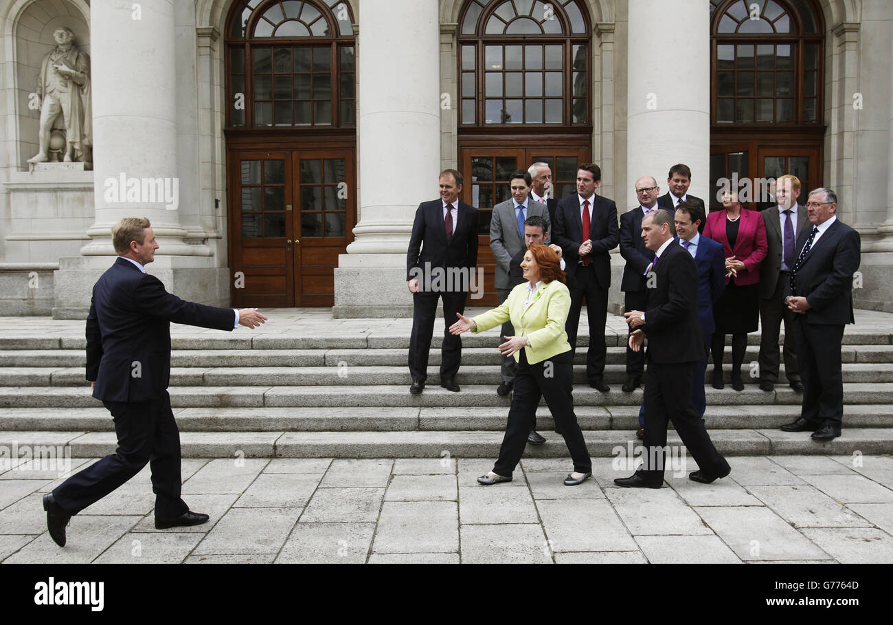 Irish Government reshuffle Stock Photo Alamy