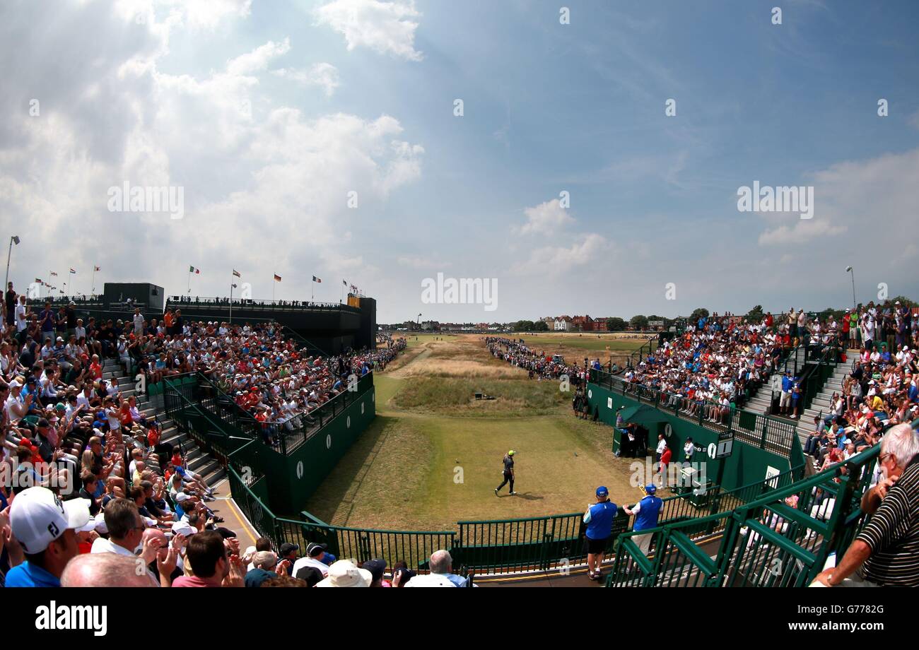 Golf - The Open Championship 2014 - Day Two - Royal Liverpool Golf Club. Northern Ireland's Rory McIlroy tees off on the 1st hole during day two of the 2014 Open Championship at Royal Liverpool Golf Club, Hoylake. Stock Photo