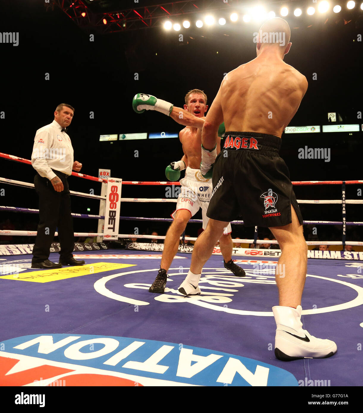 boxing phones 4 u arena