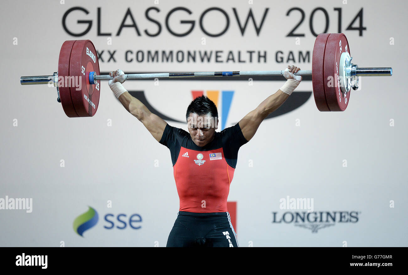 Malaysia s Mohd Hafifi Mansor in action during the snatch element