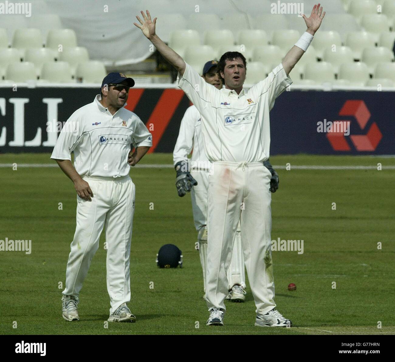 Fustrated Essex captain Ronnie Irani appeals in vain to umpire John Steele after Irani thought he got Warwickshire's Dominic Ostler out, during first day of Frizzell County Championship match at Edgbaston, Birmingham. Stock Photo