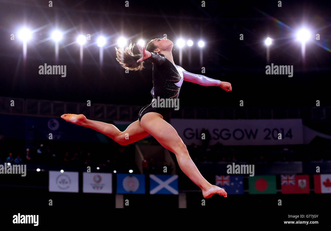 10094 gymnastics beam hires stock photography and images Alamy