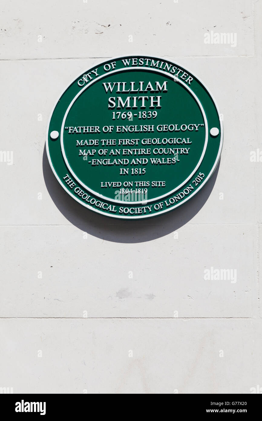 Green plaque, William Smith 'the father of English geology' lived here, 15 Buckingham Street, London, UK Stock Photo