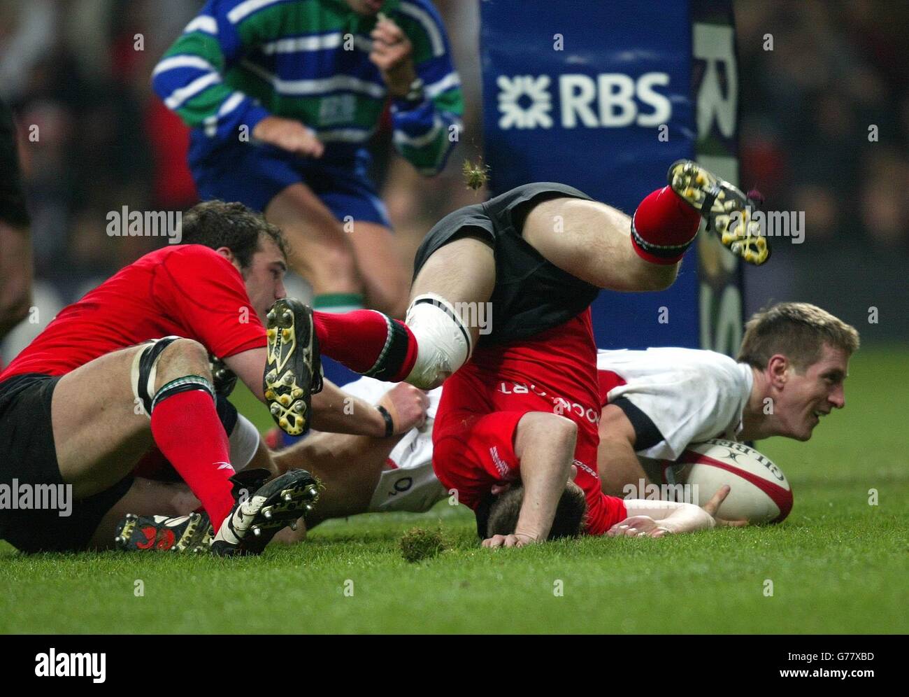 England's Will Greenwood scores England's first try during their 26-9 victory over Wales in the RBS 6 Nations Championship match in Cardiff. Stock Photo