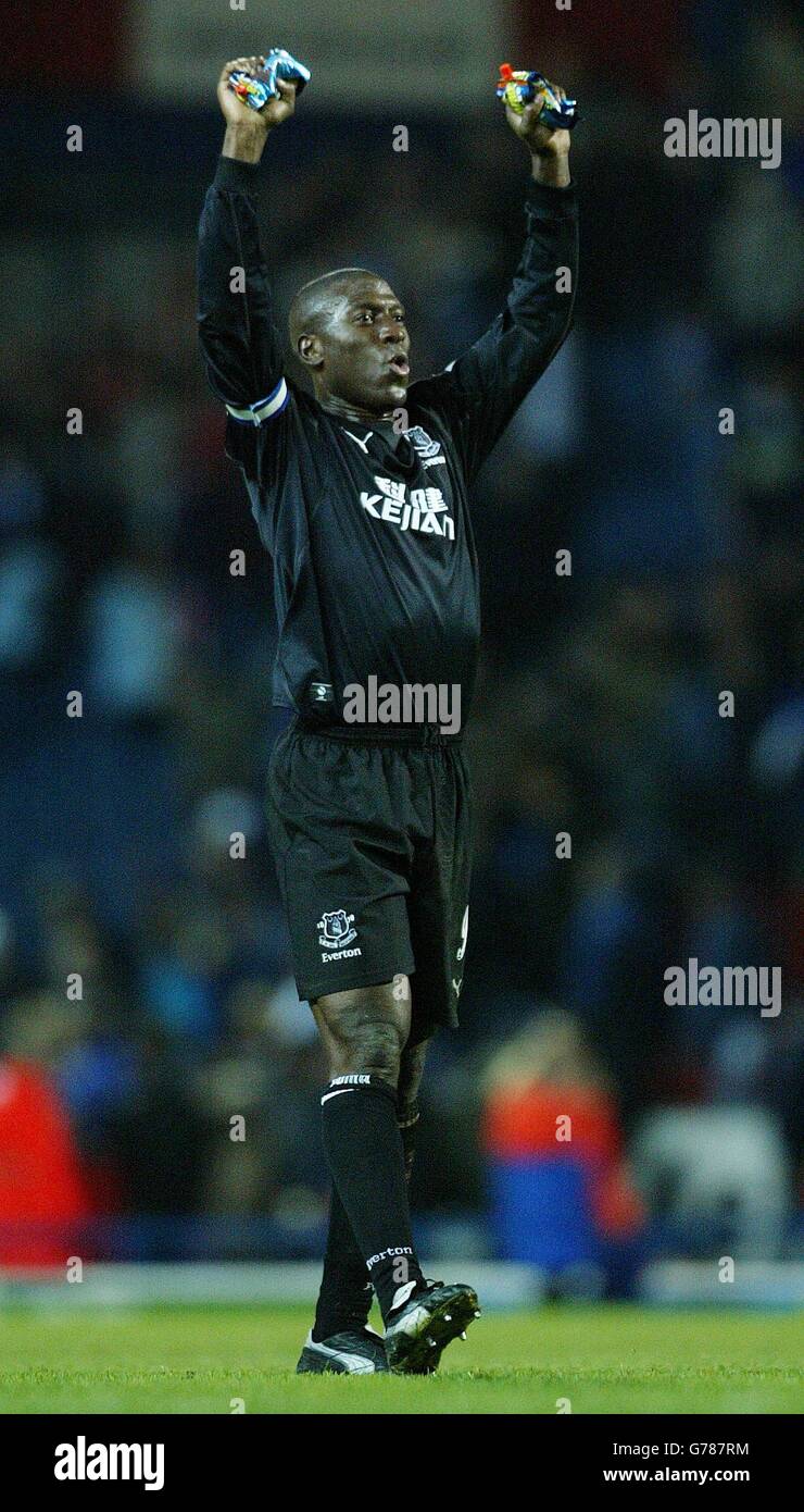 Premiership latest score online