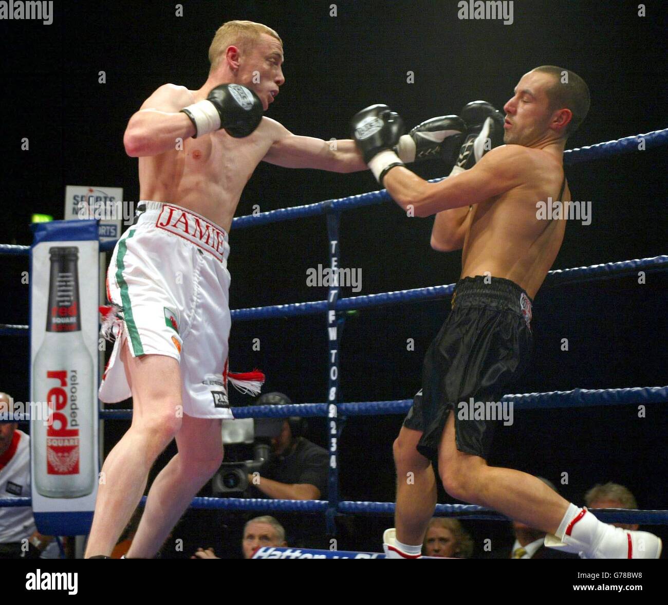 England bantamweight contest braehead arena hi-res stock photography ...