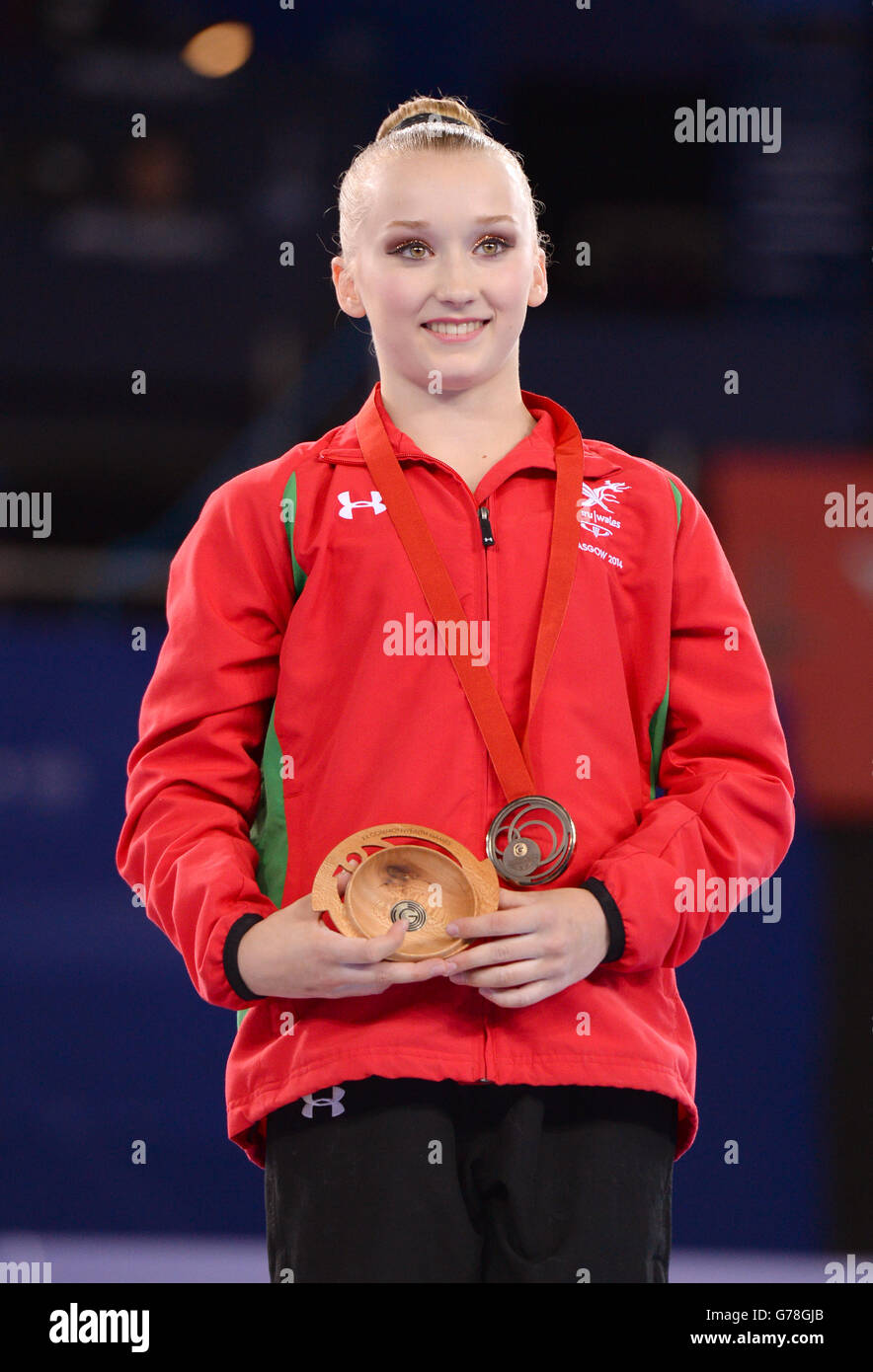 Artistic gymnastics balance beam hires stock photography and images