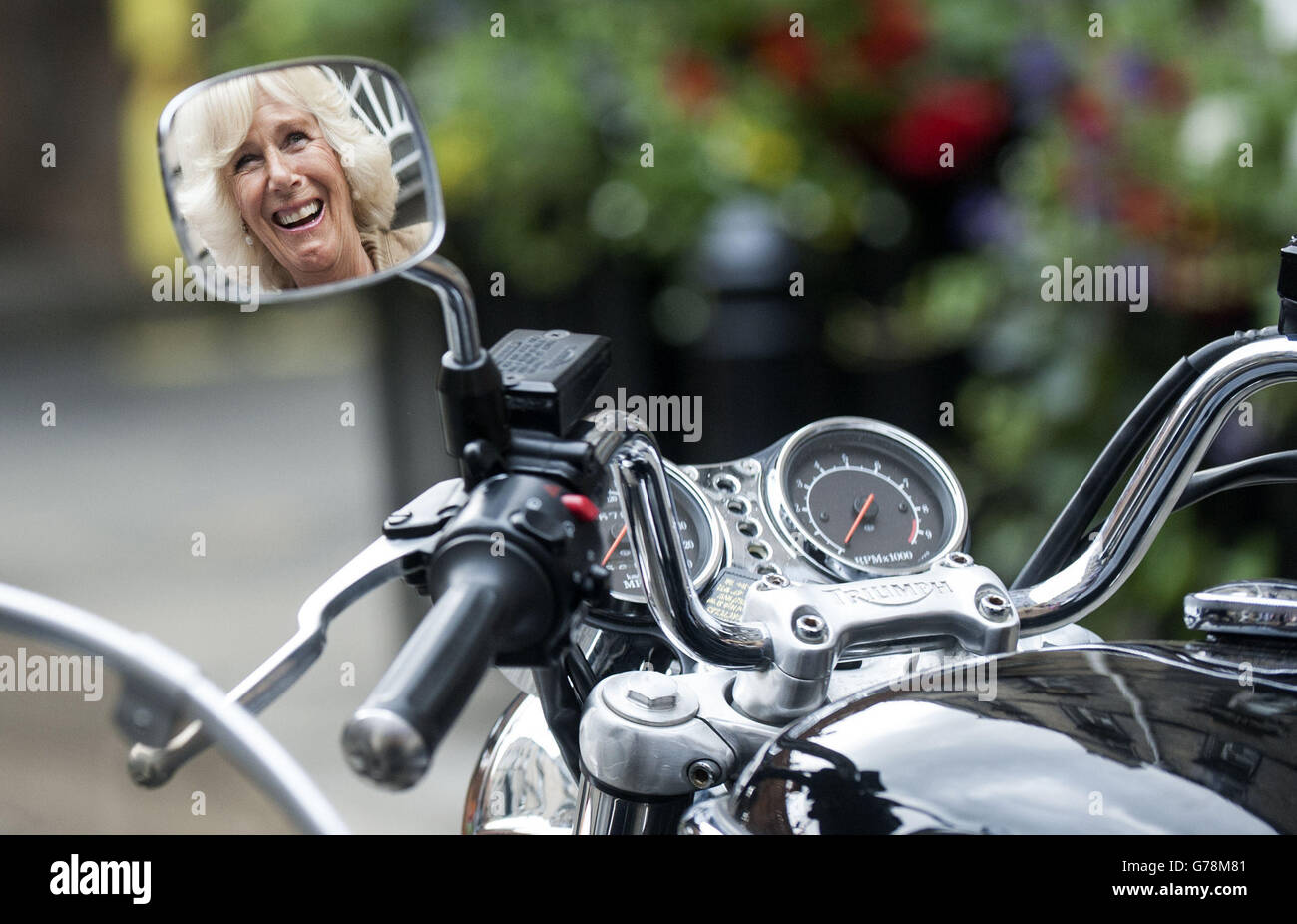 Triumph thunderbird motorbike hi-res stock photography and images - Alamy