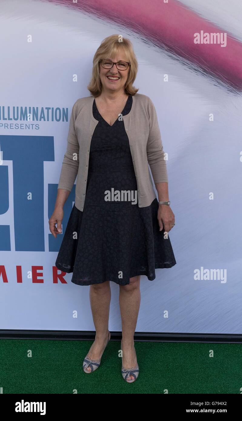 New York, NY, USA. 25th June, 2016. Janet Healy at arrivals for THE SECRET LIFE OF PETS Premiere, David H. Koch Theater at Lincoln Center, New York, NY June 25, 2016. Credit:  Lev Radin/Everett Collection/Alamy Live News Stock Photo
