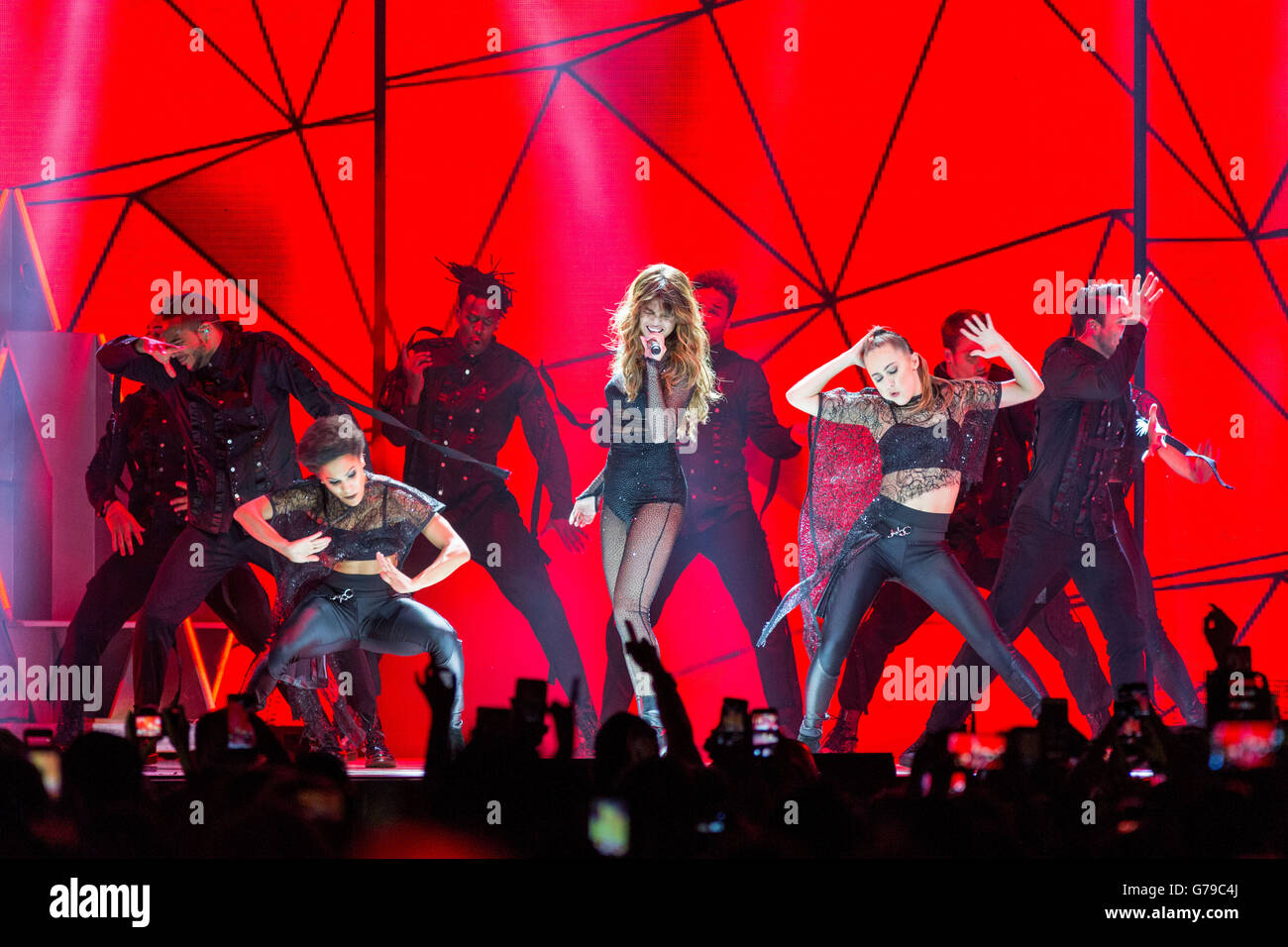 Manchester, Tennessee, USA. 25th June, 2016. Singer SELENA GOMEZ