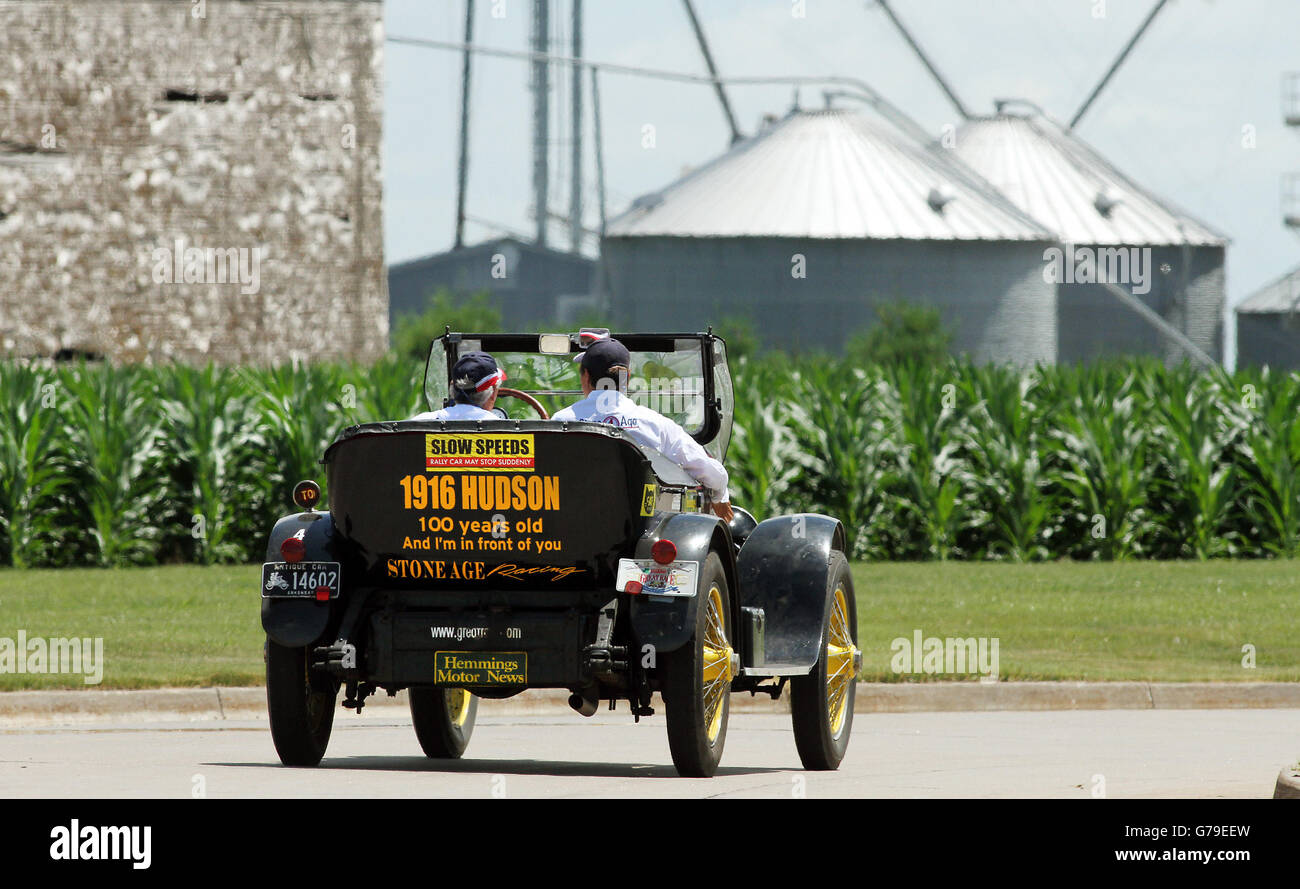 Walcott, Iowa, USA. 26th June, 2016. Driving a 1916 Hudson 4 passenger Speedster Dave Reeder and Sawyer of Arkansas make their way to the Iowa 80 Trucking Museum Sunday, June 26, 2016 for a lunch stop then head to the finish line in downtown Moline during the Hemming's Motor News Great Race. Credit:  Kevin E. Schmidt/Quad-City Times/ZUMA Wire/Alamy Live News Stock Photo