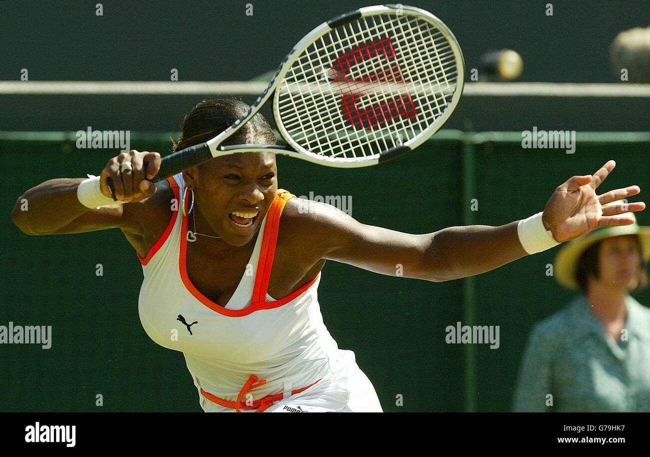 Defending champion Serena Williams from the USA in action before defeating fellow american Laura Granville straight sets in the third round at the All England Lawn Tennis Championships at Wimbledon. 6:3/6:1. Stock Photo