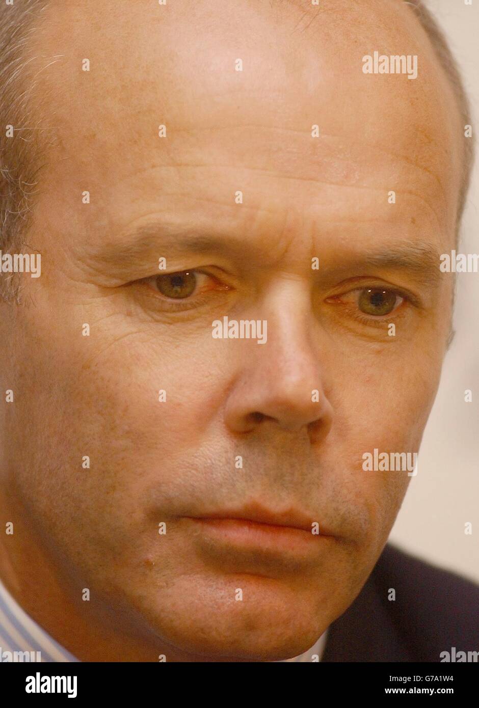 Sir Clive Woodward quitting Stock Photo Alamy