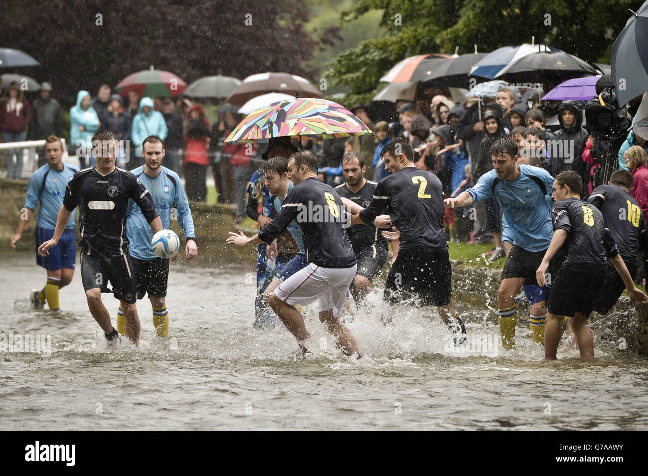 Bourton on water football match hires stock photography and images Alamy