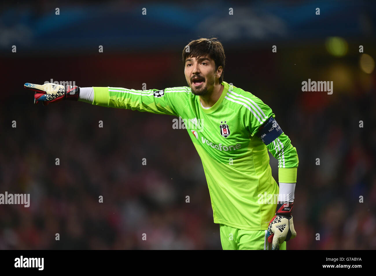 Besiktas goalkeeper hi-res stock photography and images - Alamy