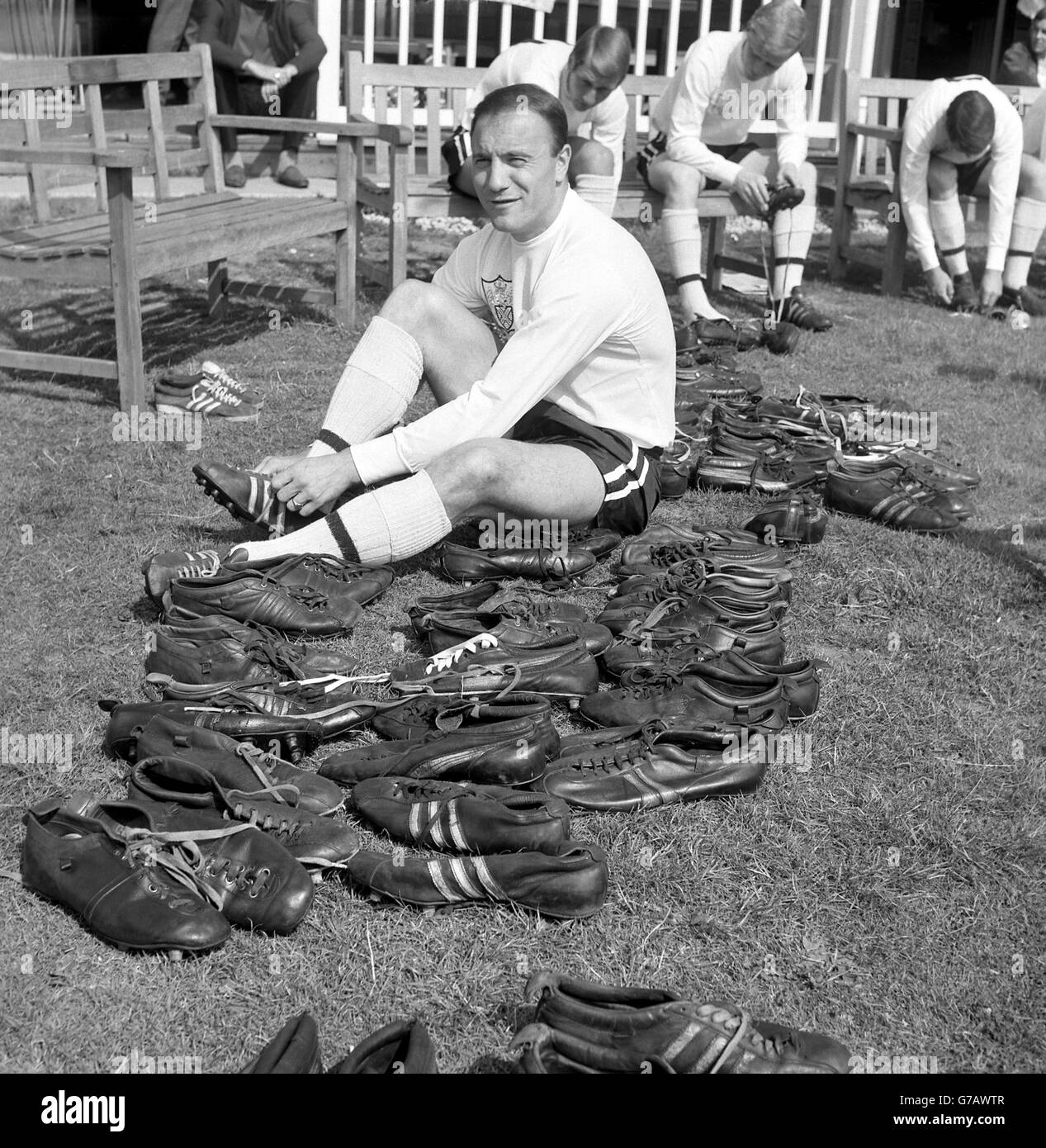 Full Length Rugby League Black And White Stock Photos Images Alamy