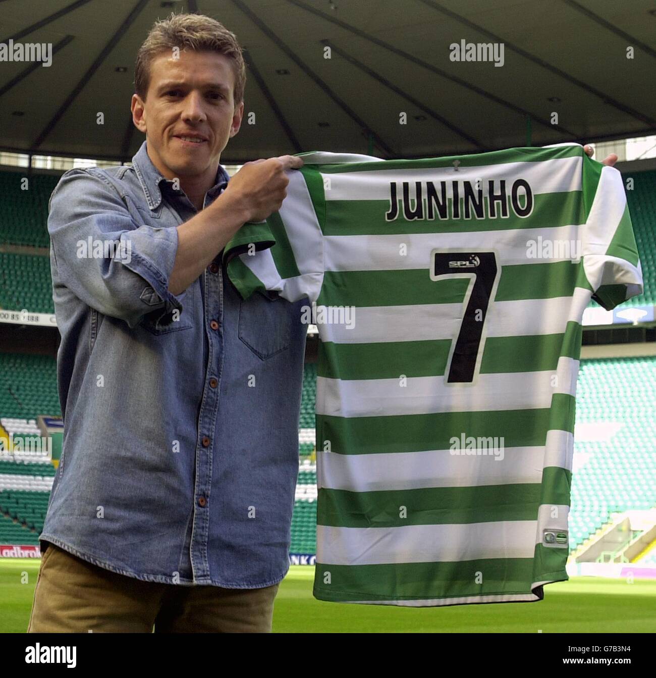 soccer juninho signed middlesbrough shirt