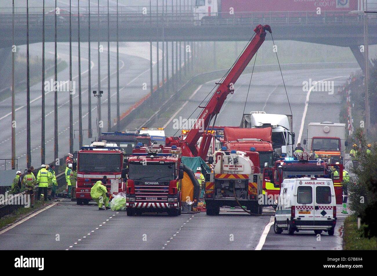 ACCIDENT M6 Stock Photo Alamy accident-m6-stock-photo-alamy