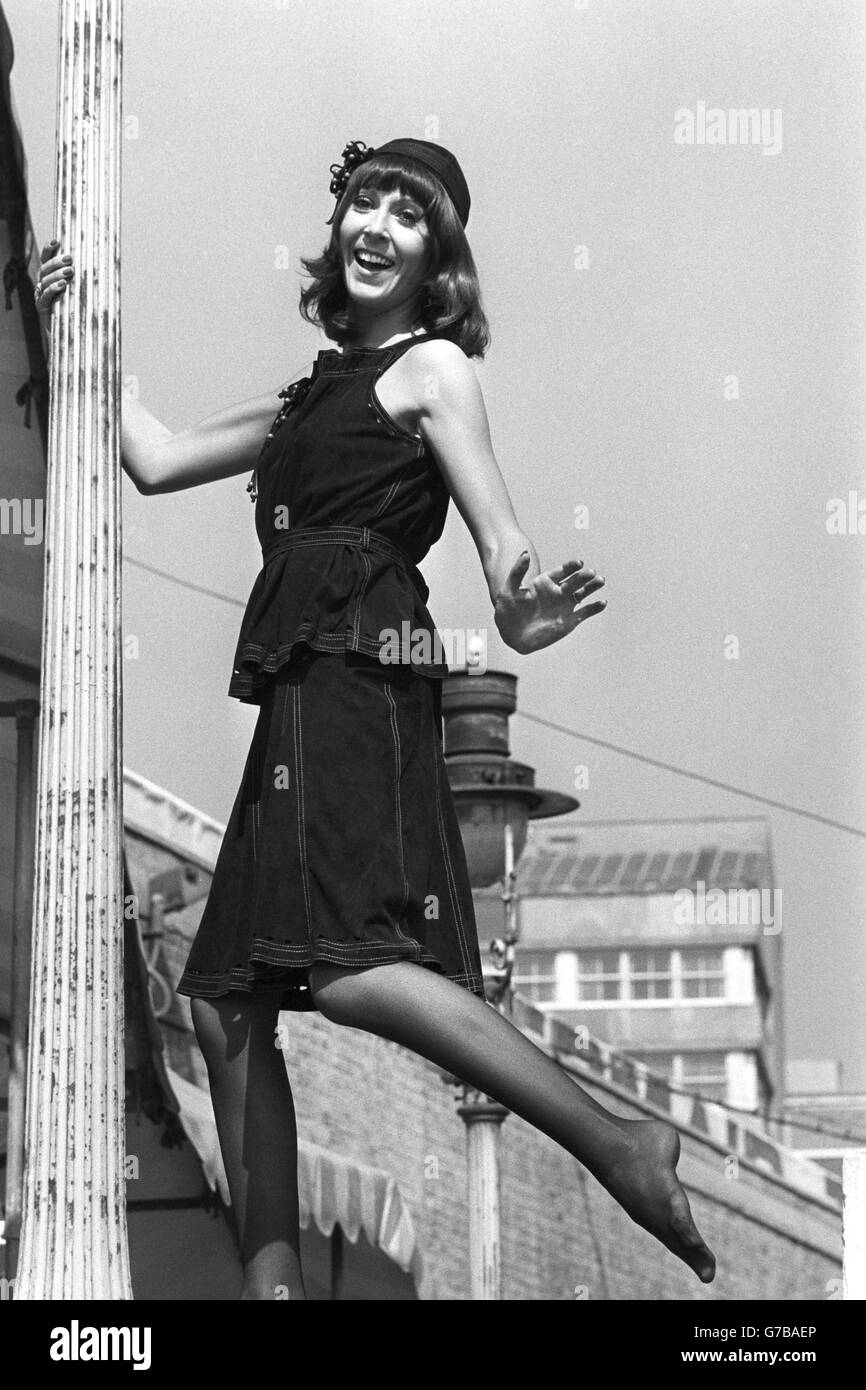 Anita Harris pictures foto Anita Harris