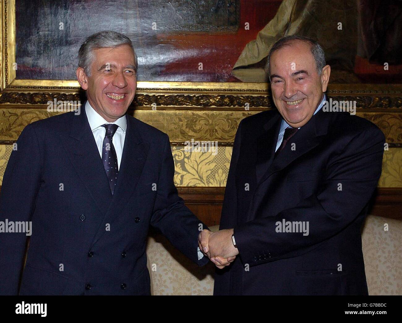 Jack Straw meets Iraqi Prime Minister Iyad Allawi Stock Photo Alamy