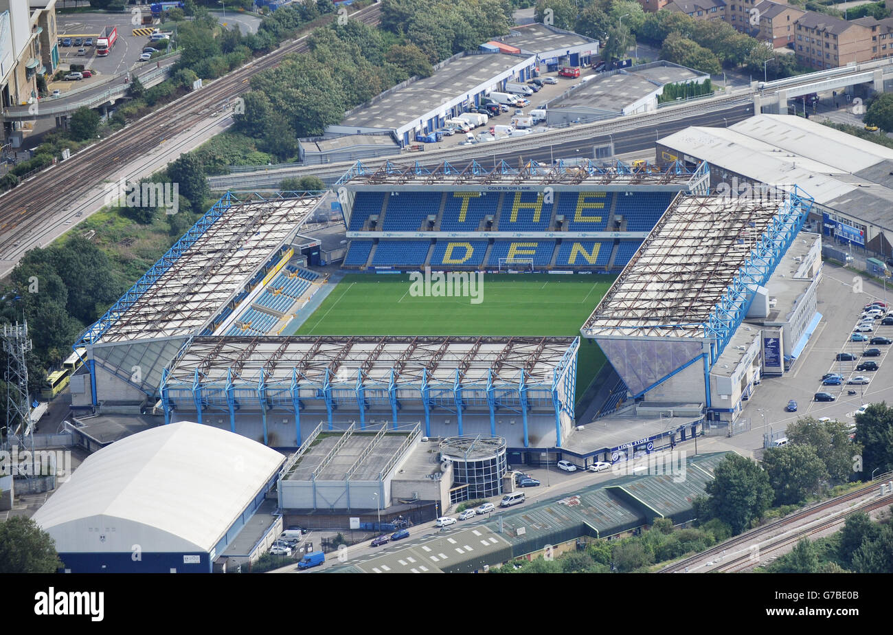 Aerial view of Millwall Football Clubs training ground, and the East side  of Beckenham Place Park on the Boundary between Lewisham and Bromley Stock  Photo - Alamy