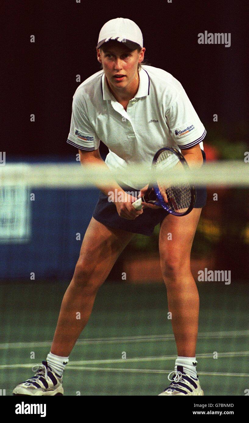 TENNIS - Guardian Direct British Nationals. Jo Ward in action Stock Photo -  Alamy
