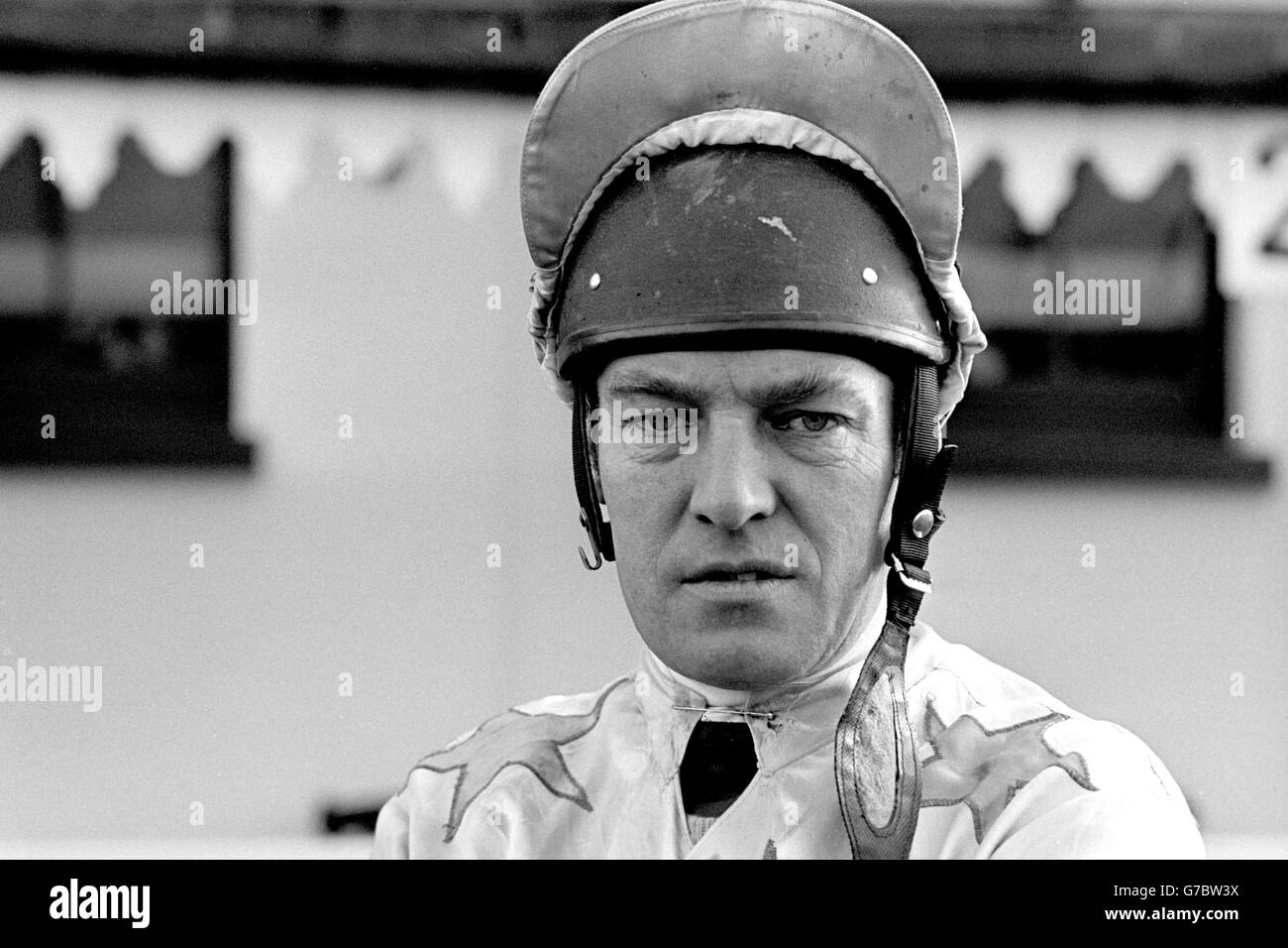 Horse Racing - Jeff King - Kempton Stock Photo