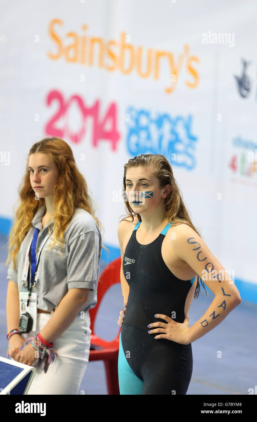 a-scottish-swimmer-prepares-at-the-start-of-the-womens-4x200m-freestyle