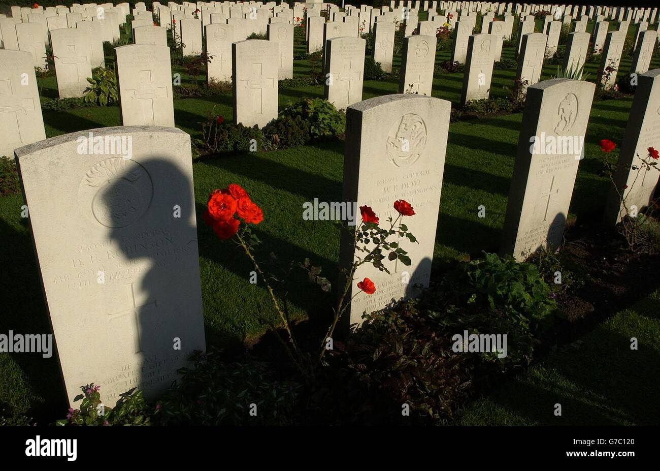 Oosterbeek war cemetery in oosterbeek hi-res stock photography and images -  Alamy