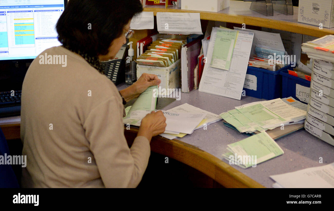 Prescriptions hires stock photography and images Alamy