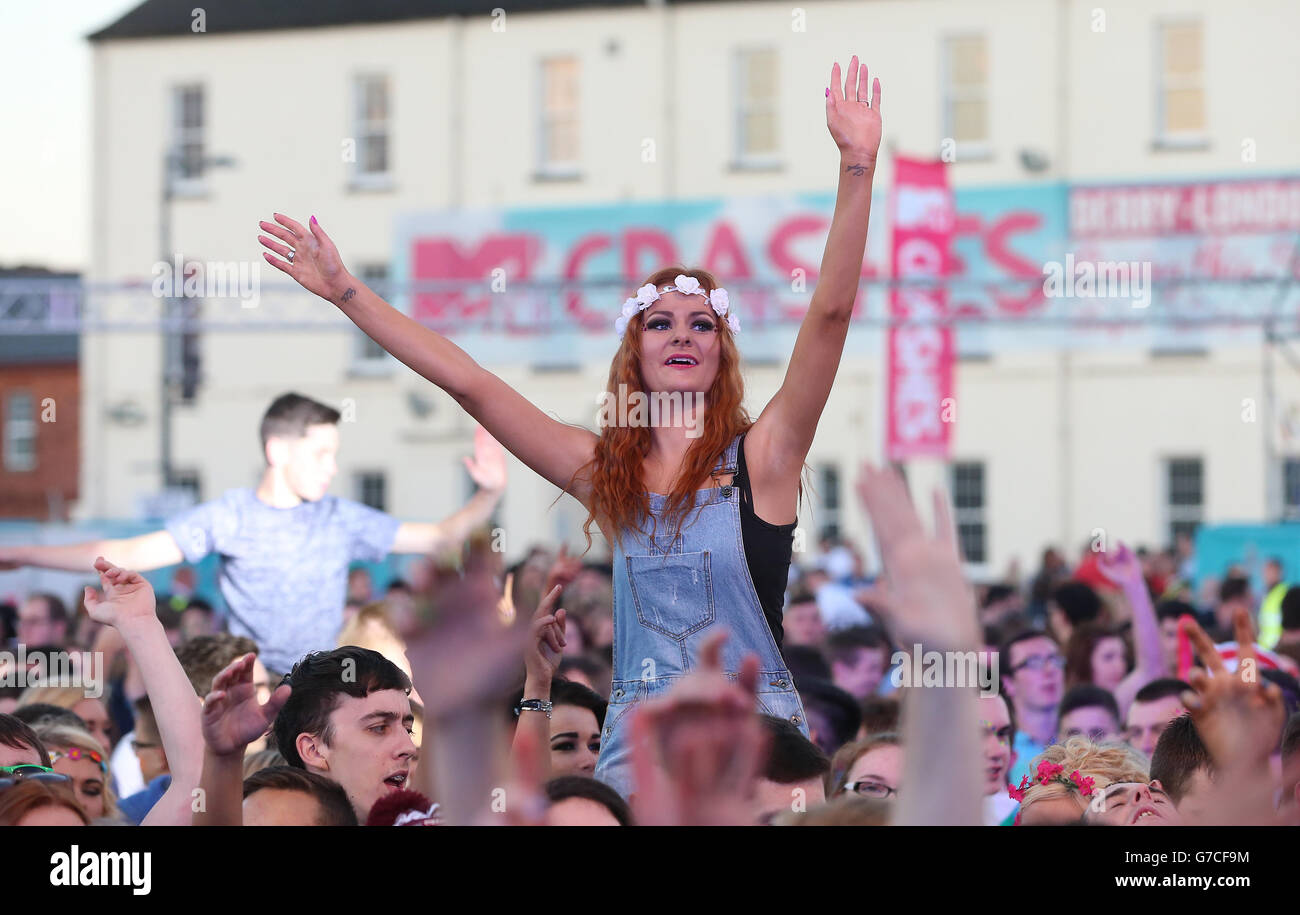 Ebrington Square à Londonderry Hi-res Stock Photography And Images - Alamy