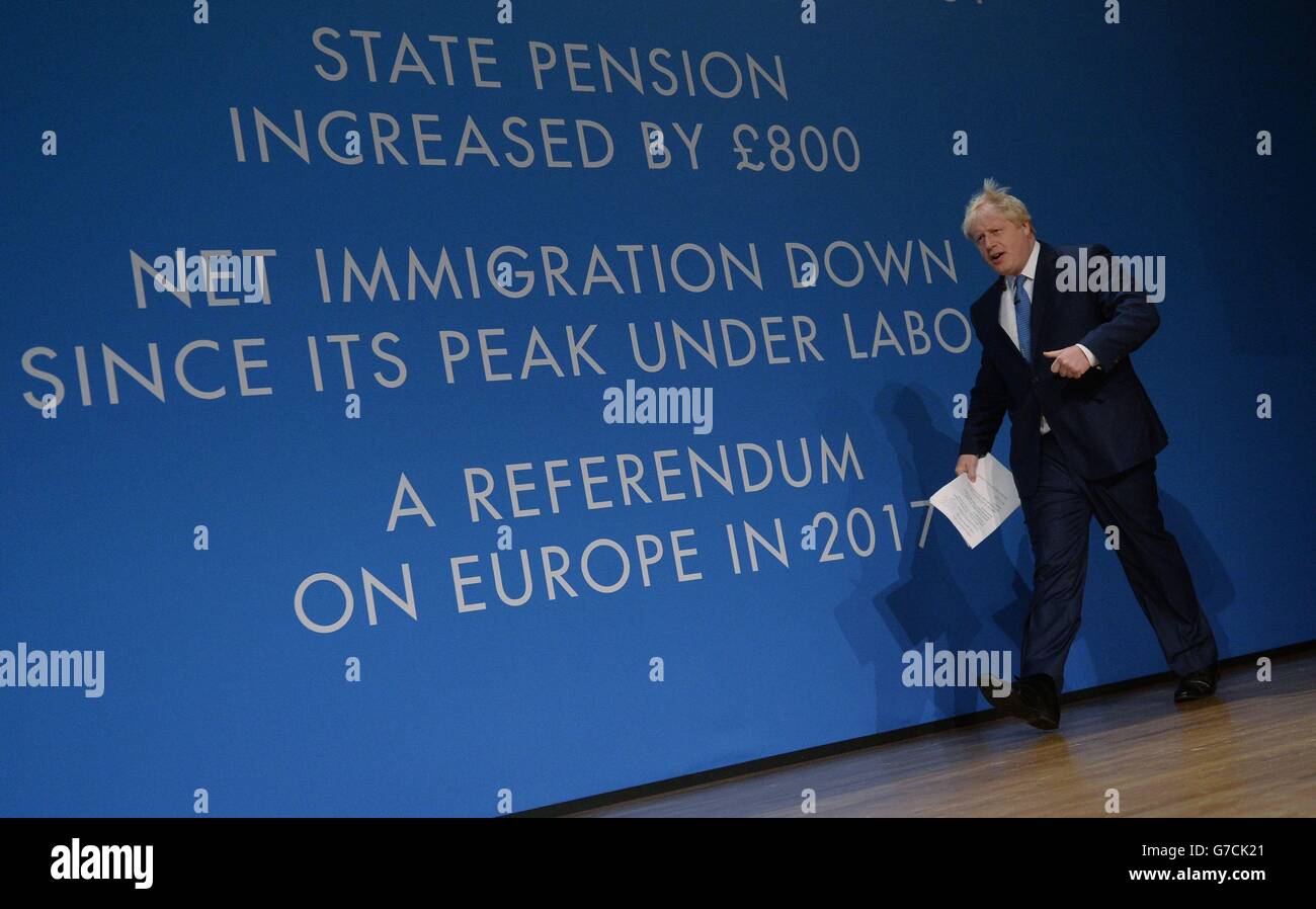 Mayor of London Boris Johnson arrives on stage to deliver his speech to delegates at the Conservative Party annual conference in the International Convention Centre, Birmingham. Stock Photo