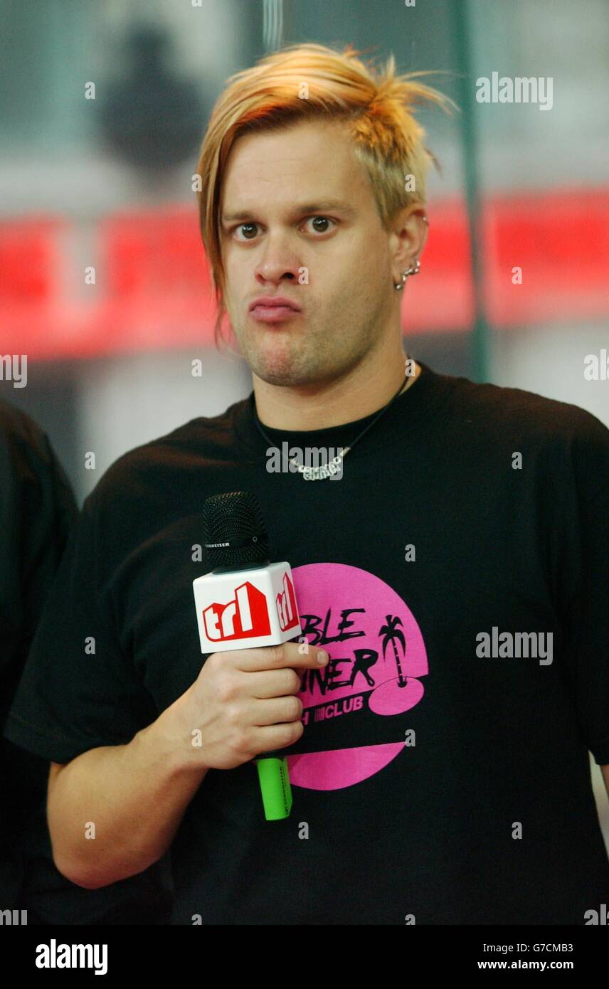Jaret Reddick Net Worth 2023: How Much is the Paramore Guitarist Worth Today?