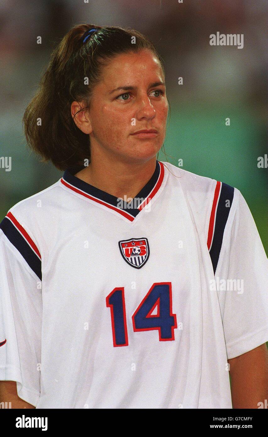 International Soccer .Womans Football. USA v China. Alanta Olympic 1996. Joy Fawcett, USA Stock Photo