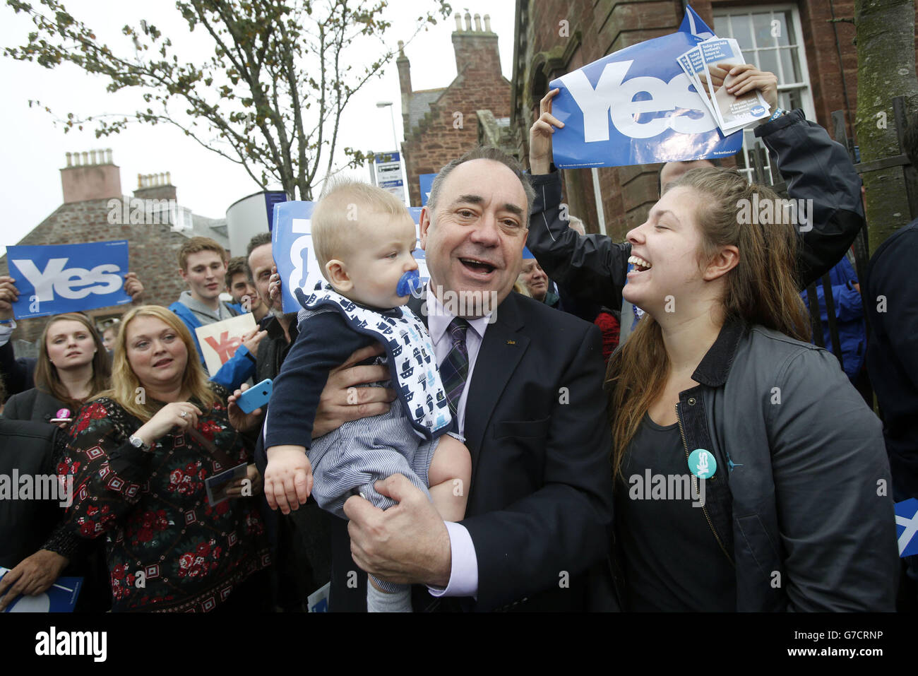 Scottish First Minister Alex Salmond with Yes supporters in Turriff during a historic day for Scotland as voters determine whether the country should remain part of the United Kingdom. Stock Photo