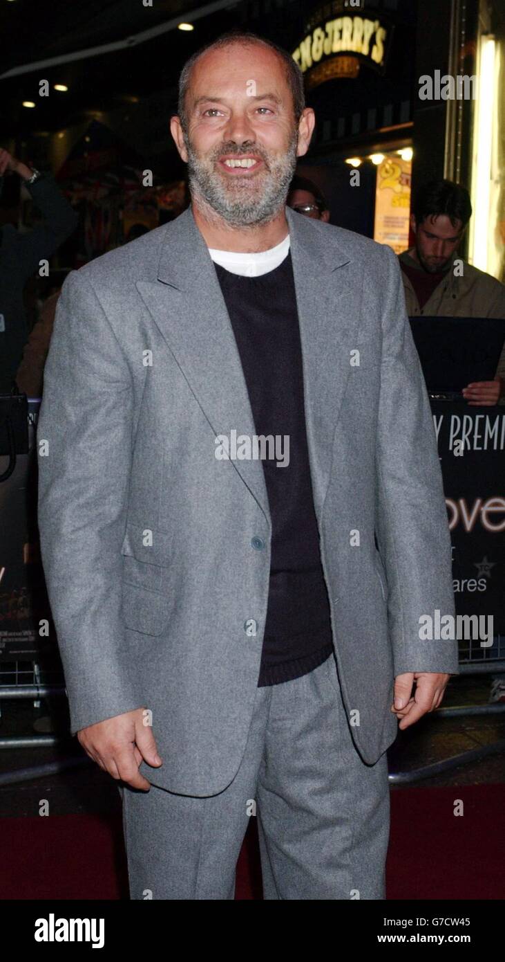 Keith Allen arrives for the UK charity premiere of De-Lovely - a musical portrait of American composer Cole Porter - at the Empire Leicester Square in central London, in aid of Crusaid/Theatre Cares. Stock Photo