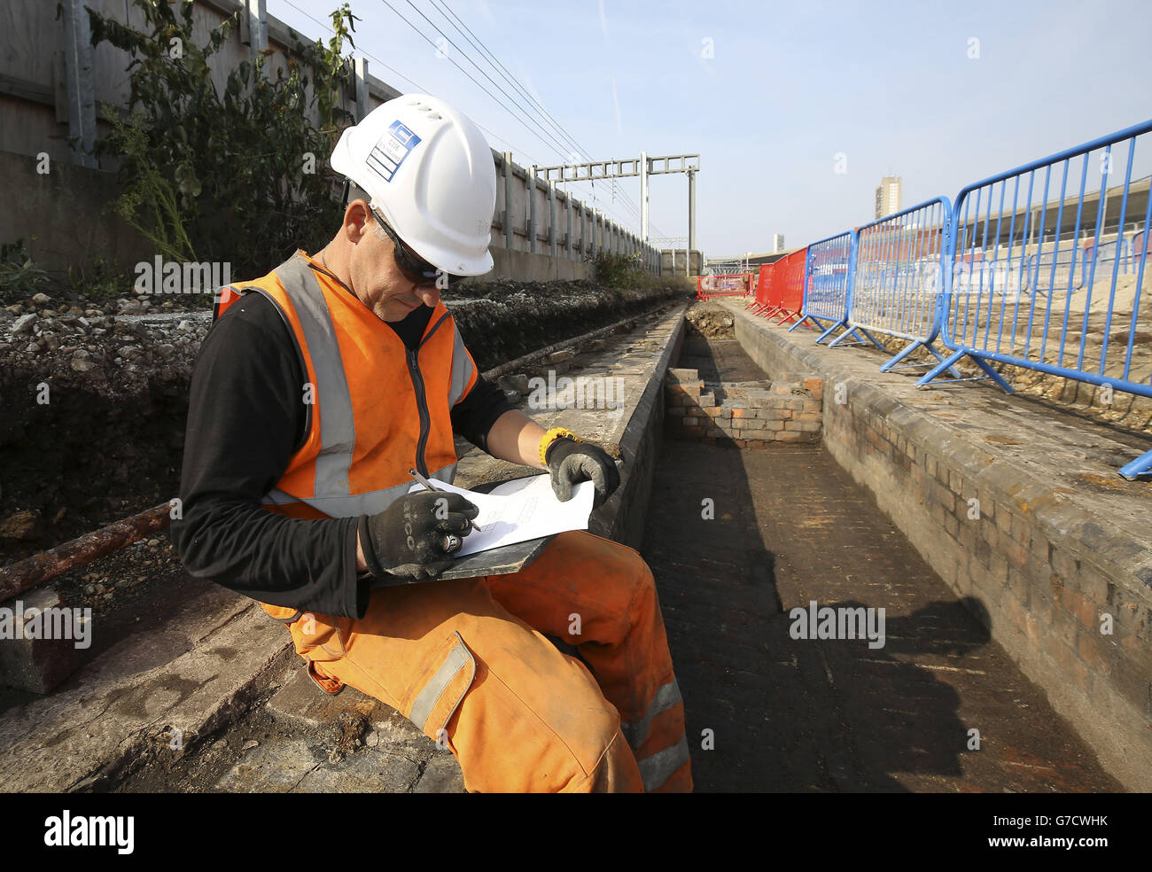 Billion crossrail scheme near paddington in west london hi-res stock ...