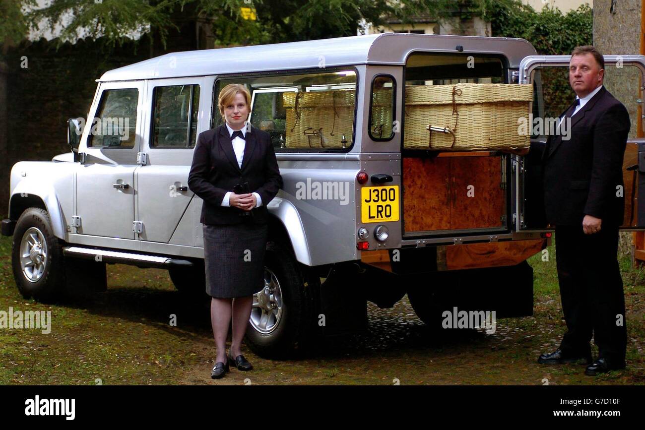 The Land Rover Hearse Company Stock Photo: 107850975 - Alamy