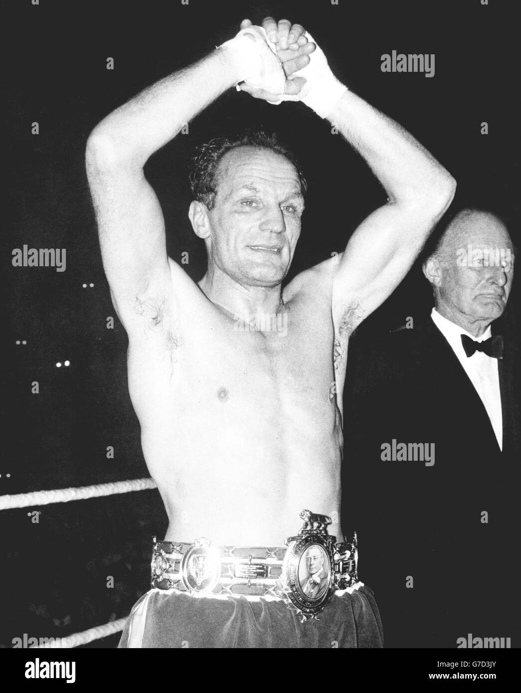 Boxing British Heavyweight Championship Lonsdale Belt Henry Cooper v Billy Walker Empire