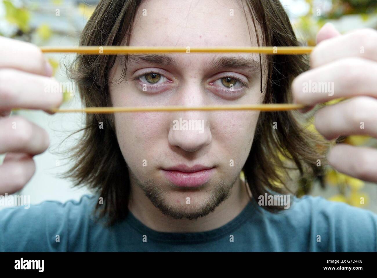 Flicking elastic band hires stock photography and images Alamy