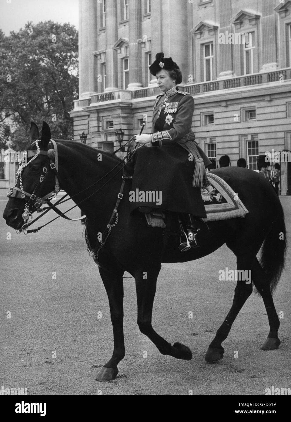 Royalty - Queen Elizabeth II - Trooping the Colour - Buckingham Palace, London Stock Photo
