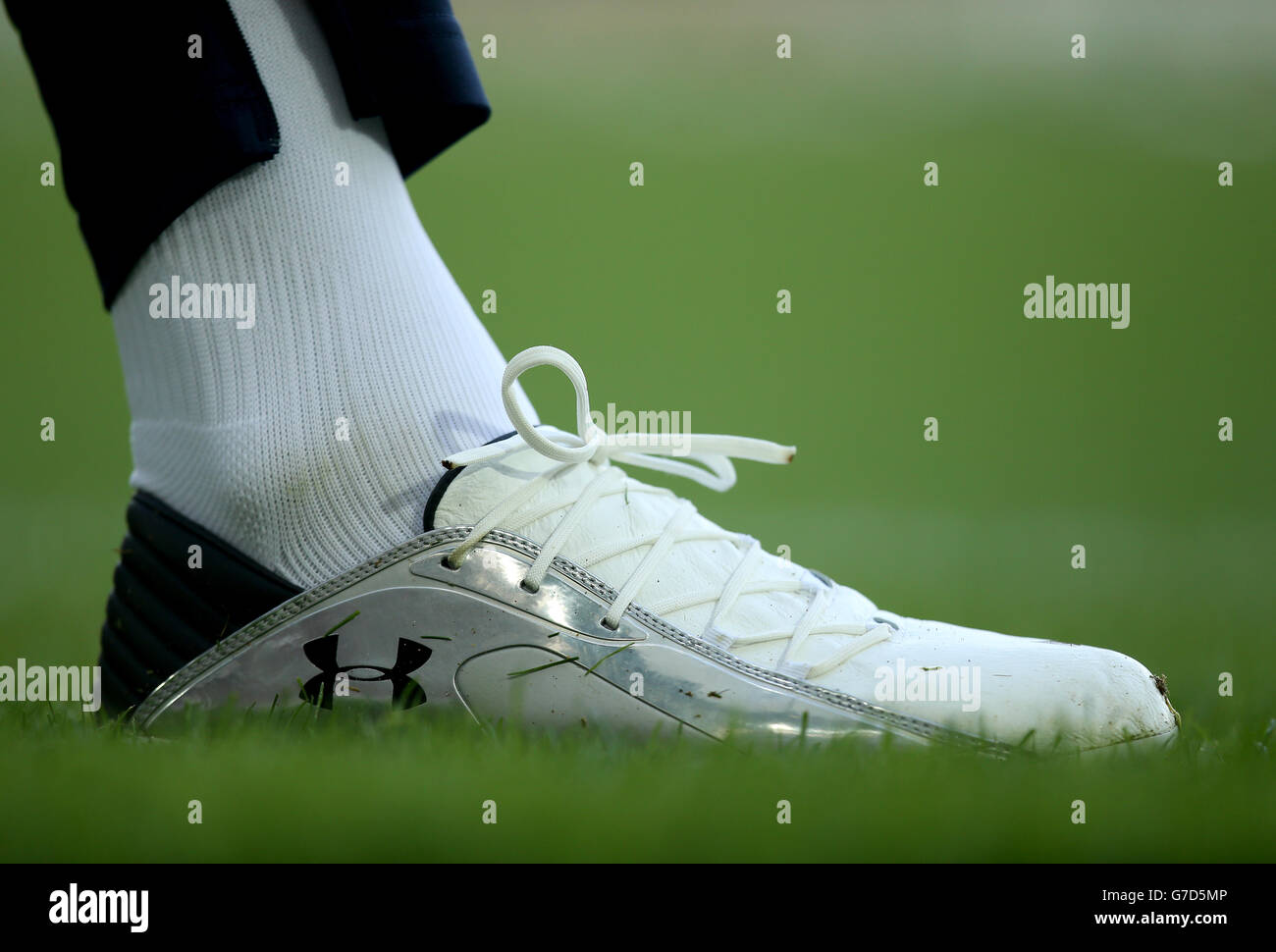 Under armour football hi-res stock photography and images - Alamy